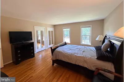 10802 Hunt Club Road, Reston, VA 20190 - Photo 32