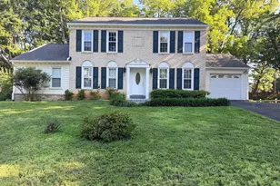 10802 Hunt Club Rd, Reston, VA 20190 - Photo 1