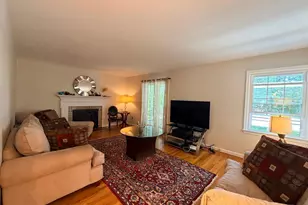 10802 Hunt Club Rd, Reston, VA 20190 - Photo 12