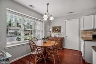 5960 O'Hara Landing Ct, Burke, VA 22015 - Photo 18