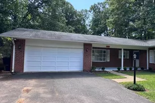 4515 Shirley Gate Rd, Fairfax, VA 22030 - Photo 24