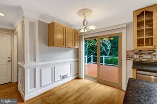 8995 Parliament Dr, Burke, VA 22015 - Photo 18