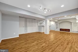 8995 Parliament Dr, Burke, VA 22015 - Photo 48