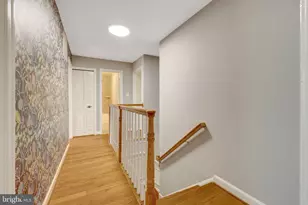 8995 Parliament Dr, Burke, VA 22015 - Photo 26