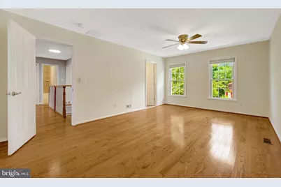 8995 Parliament Drive, Burke, VA 22015 - Photo 28
