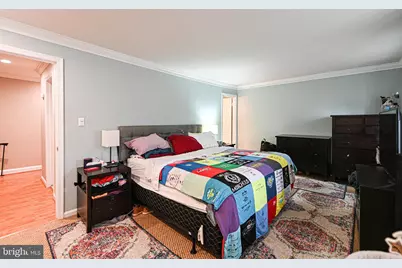 7377 Montcalm Drive, McLean, VA 22102 - Photo 16