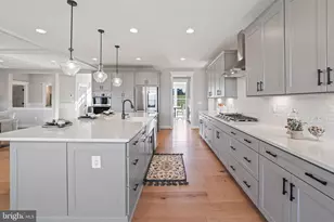 9435 Old Courthouse Rd, Vienna, VA 22182 - Photo 24
