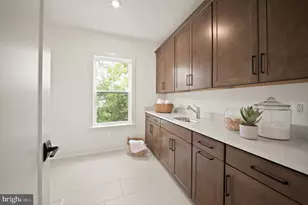 9437 Old Courthouse Rd, Vienna, VA 22182 - Photo 72