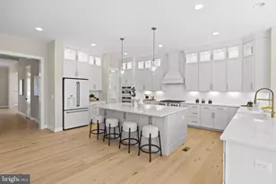 9437 Old Courthouse Rd, Vienna, VA 22182 - Photo 16