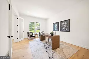 9437 Old Courthouse Rd, Vienna, VA 22182 - Photo 6