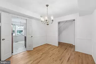 7039 Bradwood Ct, Springfield, VA 22151 - Photo 10