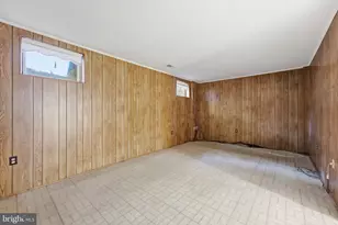 7039 Bradwood Ct, Springfield, VA 22151 - Photo 40