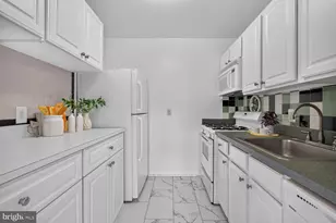 2903 Charing Cross Rd, Falls Church, VA 22042 - Photo 8