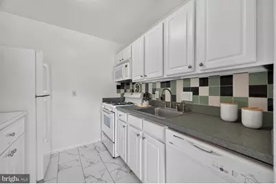 2903 Charing Cross Road #7, Falls Church, VA 22042 - Photo 6