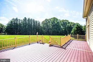 10875 Patowmack Dr, Great Falls, VA 22066 - Photo 12