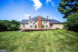 10875 Patowmack Dr, Great Falls, VA 22066 - Photo 10