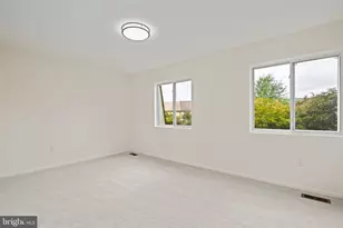 1005 Saber Ln, Herndon, VA 20170 - Photo 30