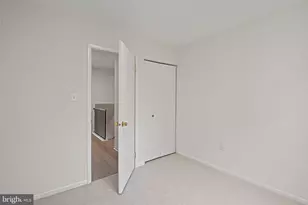 1005 Saber Ln, Herndon, VA 20170 - Photo 18