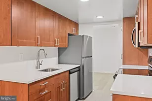 1005 Saber Ln, Herndon, VA 20170 - Photo 10