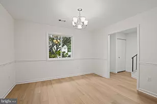 1005 Saber Ln, Herndon, VA 20170 - Photo 8