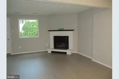 8601 Kenosha Court, Lorton, VA 22079 - Photo 6