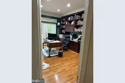 1072 Safa Street, Herndon, VA 20170 - Photo 6