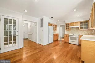 11294 Chinn House Dr, Fairfax Station, VA 22039 - Photo 16