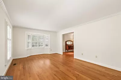 11294 Chinn House Drive, Fairfax Station, VA 22039 - Photo 6