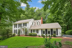 11294 Chinn House Dr, Fairfax Station, VA 22039 - Photo 2