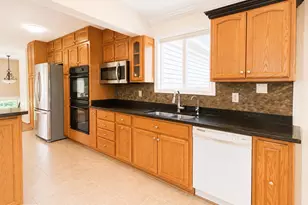 13354 Jasper Ct, Fairfax, VA 22033 - Photo 6