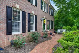 6300 Lee Forest Path, Centreville, VA 20120 - Photo 6