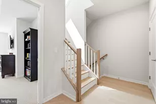 7538 Sawyer Farm Wy, McLean, VA 22102 - Photo 16
