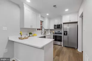 2256 Gunsmith Square, Reston, VA 20191 - Photo 10