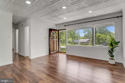 6323 Howe Place, Springfield, VA 22150 - Photo 2
