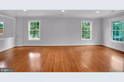 5017 Laburch Lane, Annandale, VA 22003 - Photo 8