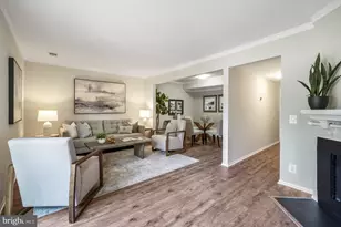 2467 Glengyle Dr, Vienna, VA 22181 - Photo 12