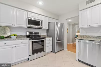 6141 Summer Park Lane, Alexandria, VA 22315 - Photo 2