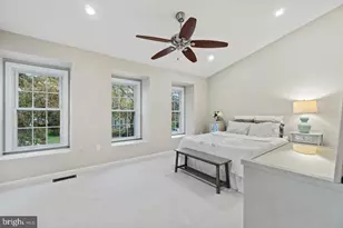 6141 Summer Park Ln, Alexandria, VA 22315 - Photo 10