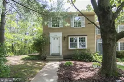 11556 Ivy Bush Court, Reston, VA 20191 - Photo 2