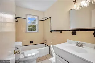 3227 Sherry Ct, Falls Church, VA 22042 - Photo 16