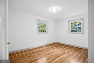 3227 Sherry Ct, Falls Church, VA 22042 - Photo 14