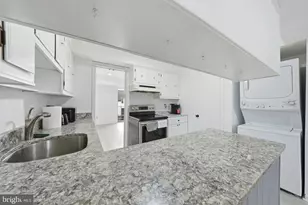 14455 Turin Ln, Centreville, VA 20121 - Photo 10