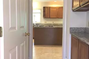 2501 Halterbreak Ct, Herndon, VA 20171 - Photo 10