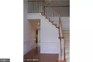 2501 Halterbreak Ct, Herndon, VA 20171 - Photo 2