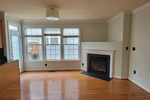 11511 Cavalier Landing Ct, Fairfax, VA 22030 - Photo 12