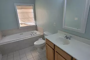 11511 Cavalier Landing Ct, Fairfax, VA 22030 - Photo 2