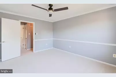 14536 Castleford Court, Centreville, VA 20121 - Photo 12