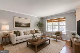14536 Castleford Ct, Centreville, VA 20121 - Photo 4