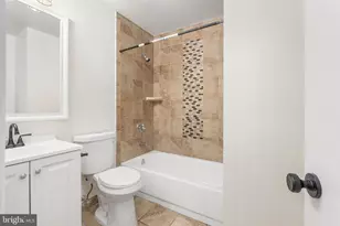 4215 Sleepy Lake Dr, Fairfax, VA 22033 - Photo 28