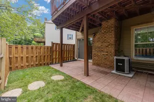 4215 Sleepy Lake Dr, Fairfax, VA 22033 - Photo 44